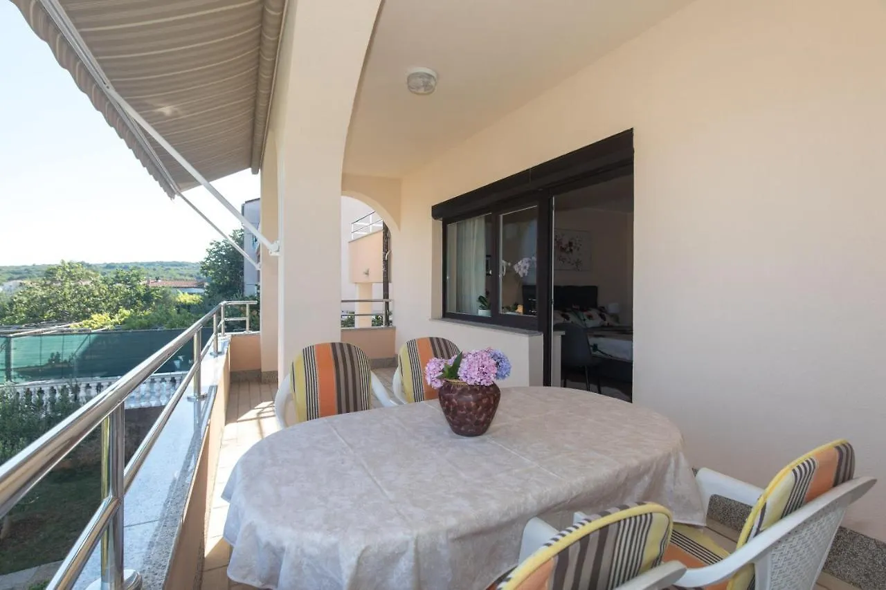 Apartmani Paradiso Krk Town 0*,  Kroatien