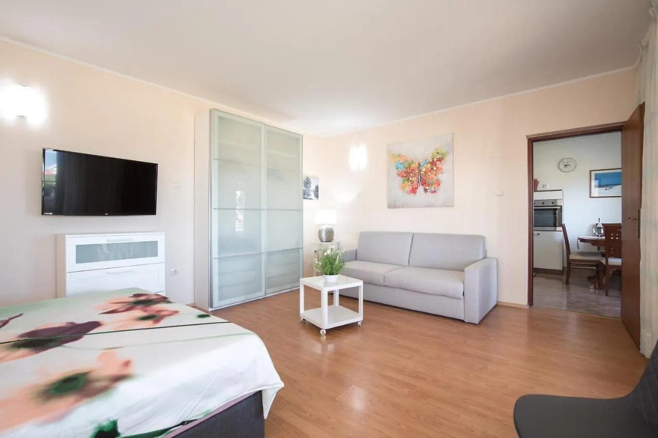 Apartmani Paradiso Krk Town